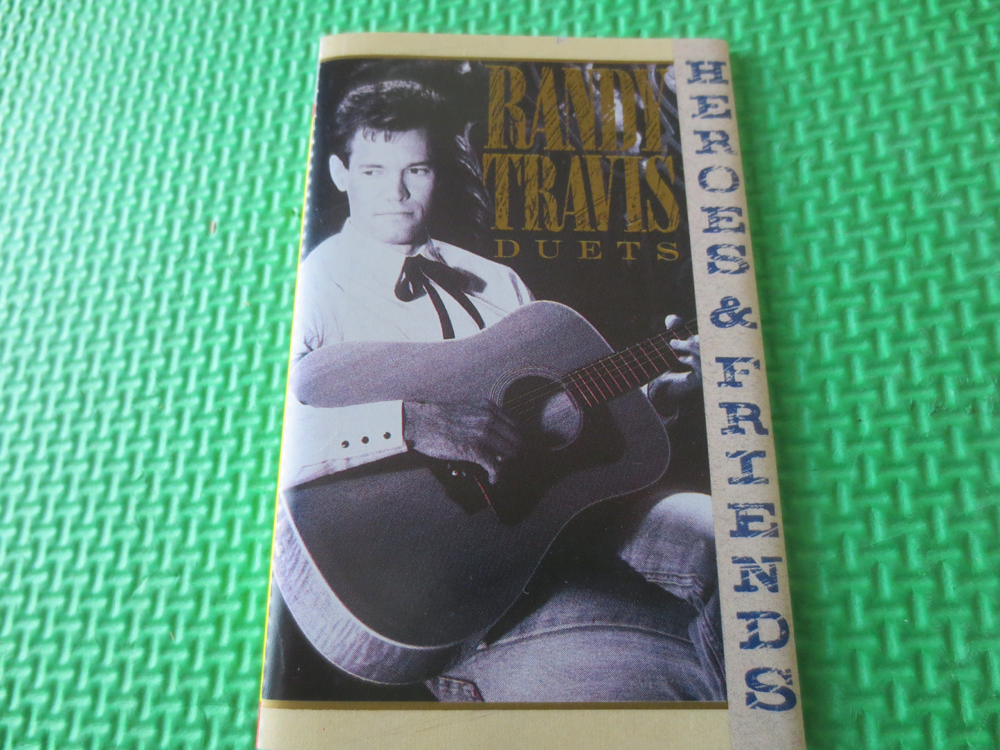 RANDY TRAVIS,HEROES And Friends, Randy Travis Tape, Randy Travis Album, Tape, Tape Cassette, Country Cassette, 1990 Cassette