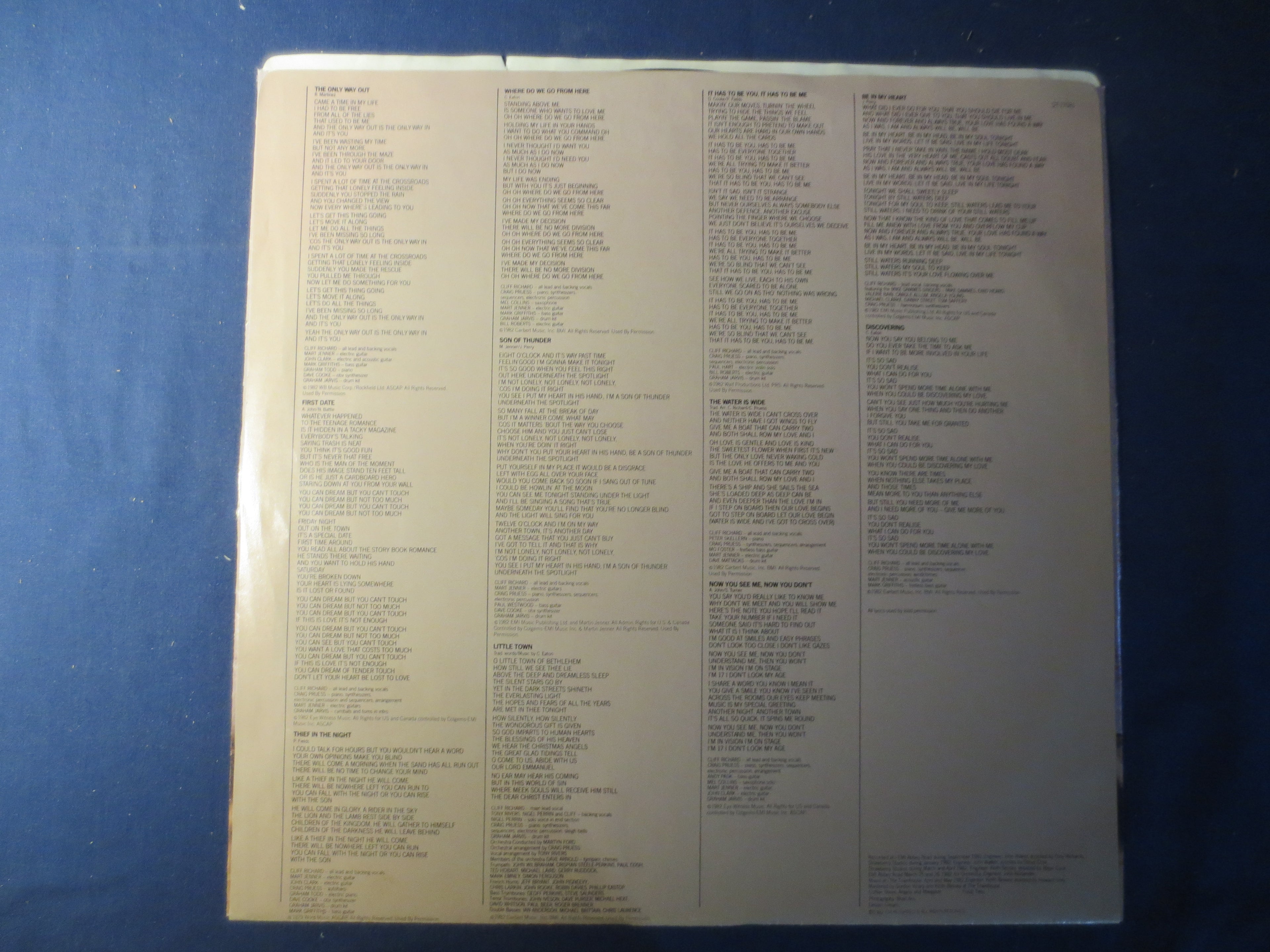 Cliff Richard – Now You See Me...Now You Don't (1982) Vinyl LP