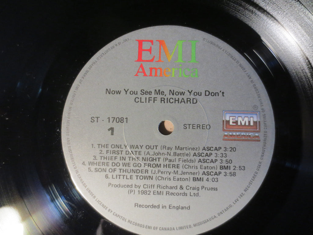 Cliff Richard – Now You See Me...Now You Don't (1982) Vinyl LP