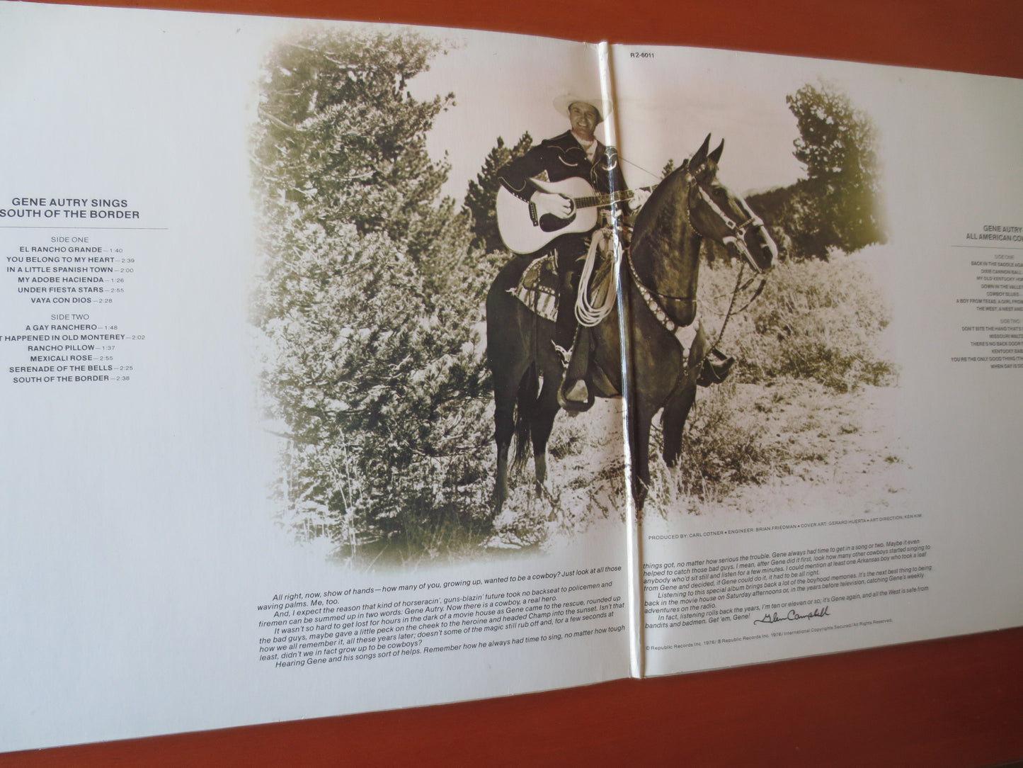 GENE AUTRY, South of the Border, Gene Autry Records, Gene Autry Lps, Gene Autry Albums, Gene Autry Vinyl, Lps, 1976 Records