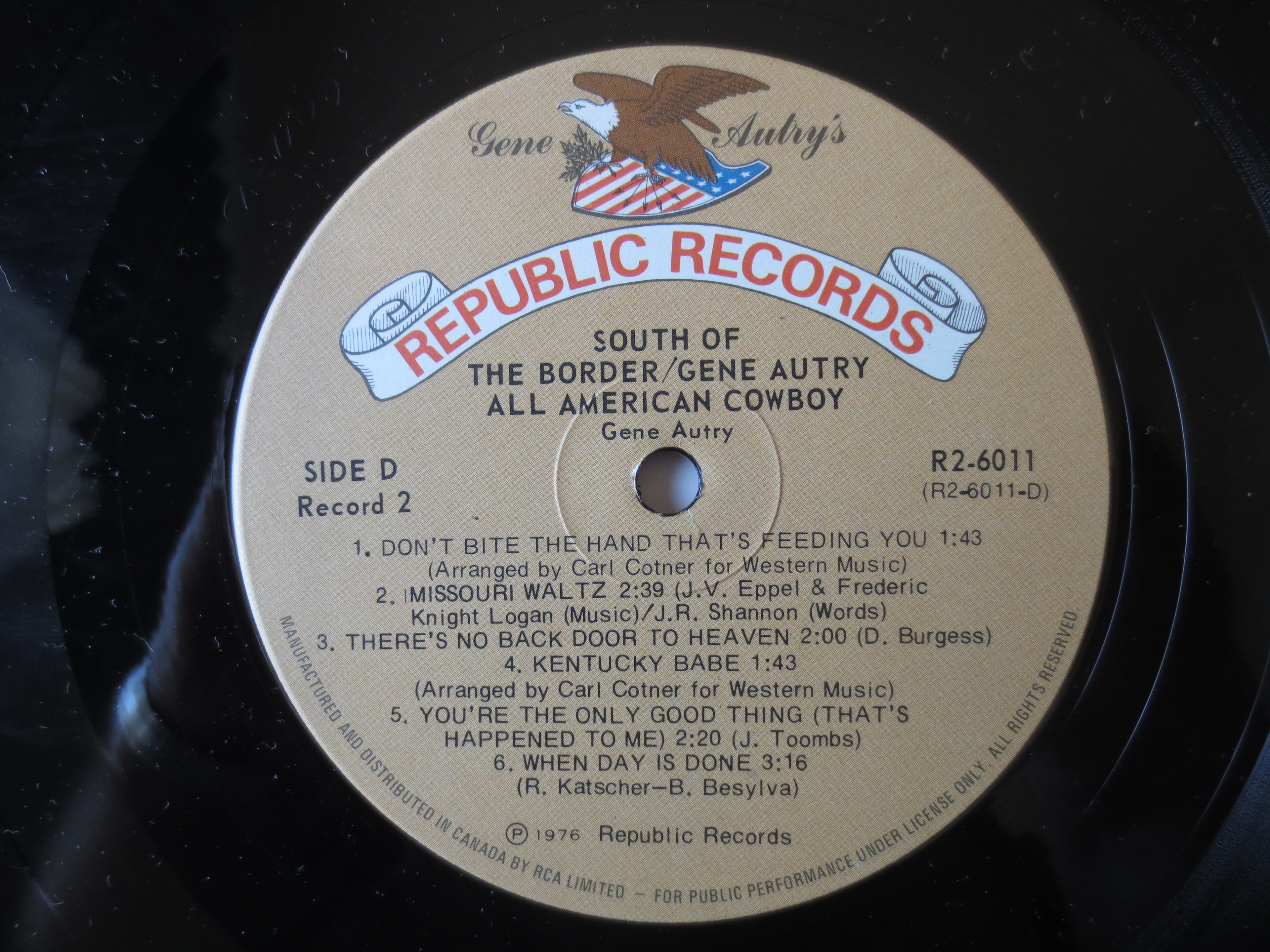 Gene Autry – South of the Border (1976) Vinyl LP