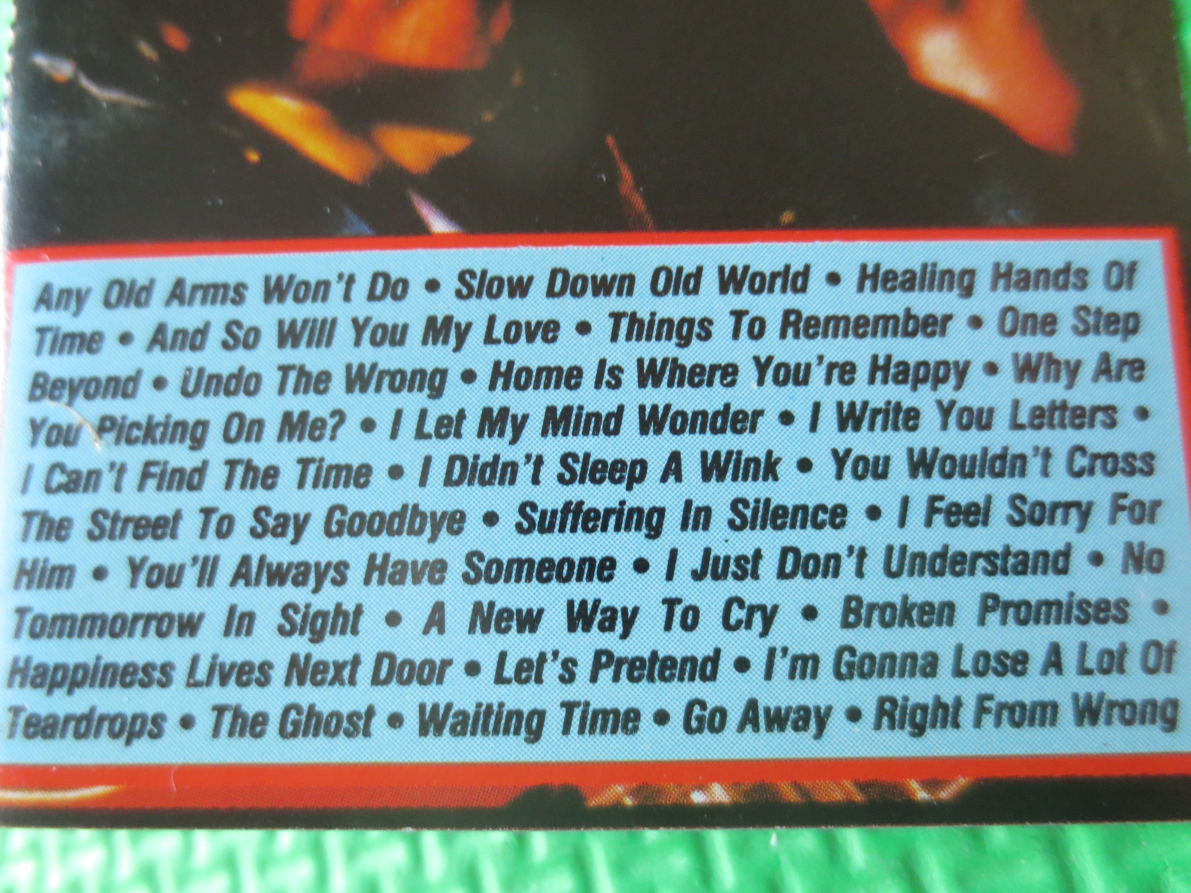 Willie Nelson – Sings 28 Great Songs (1989) Cassette